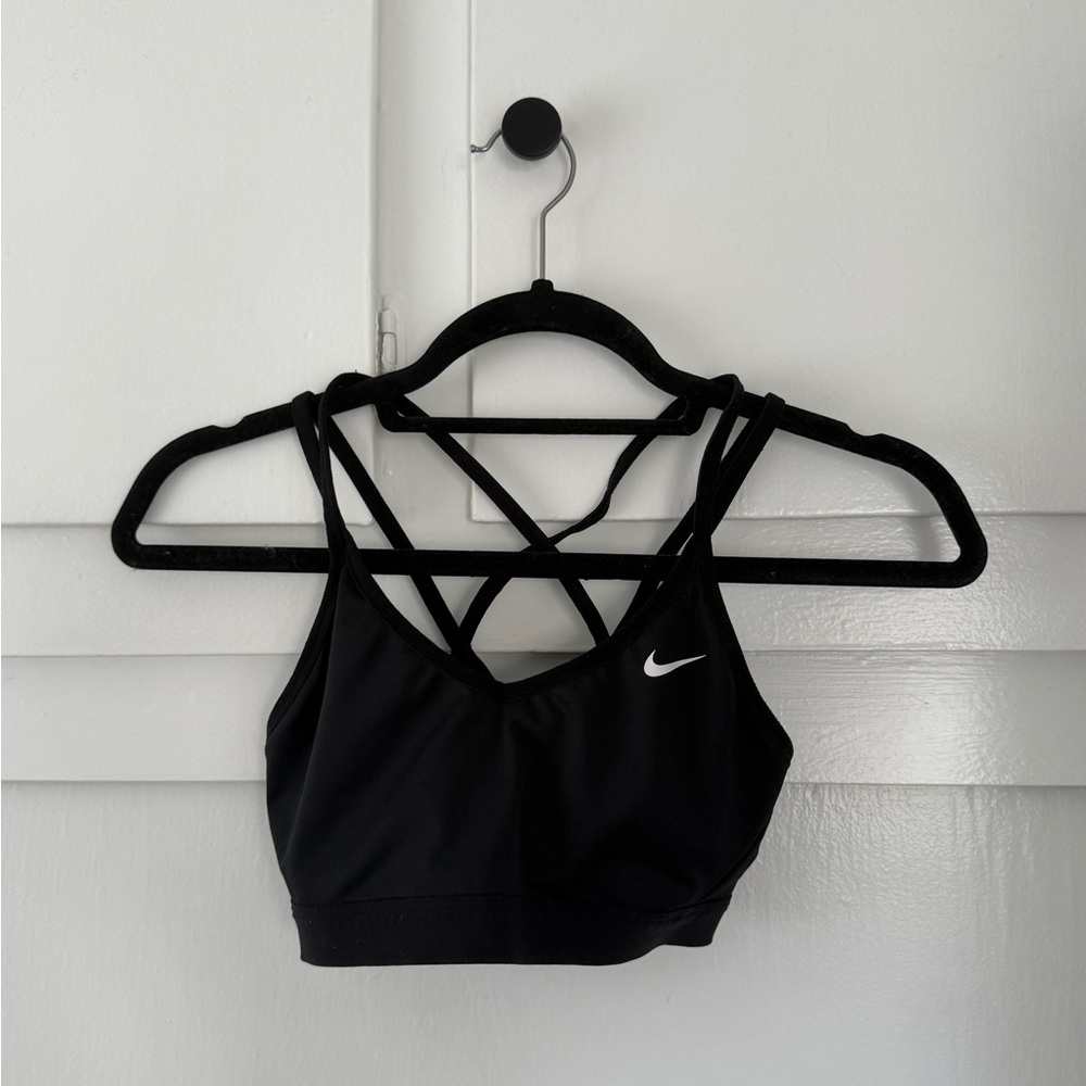 Nike Women's Strappy Black Sports Bra